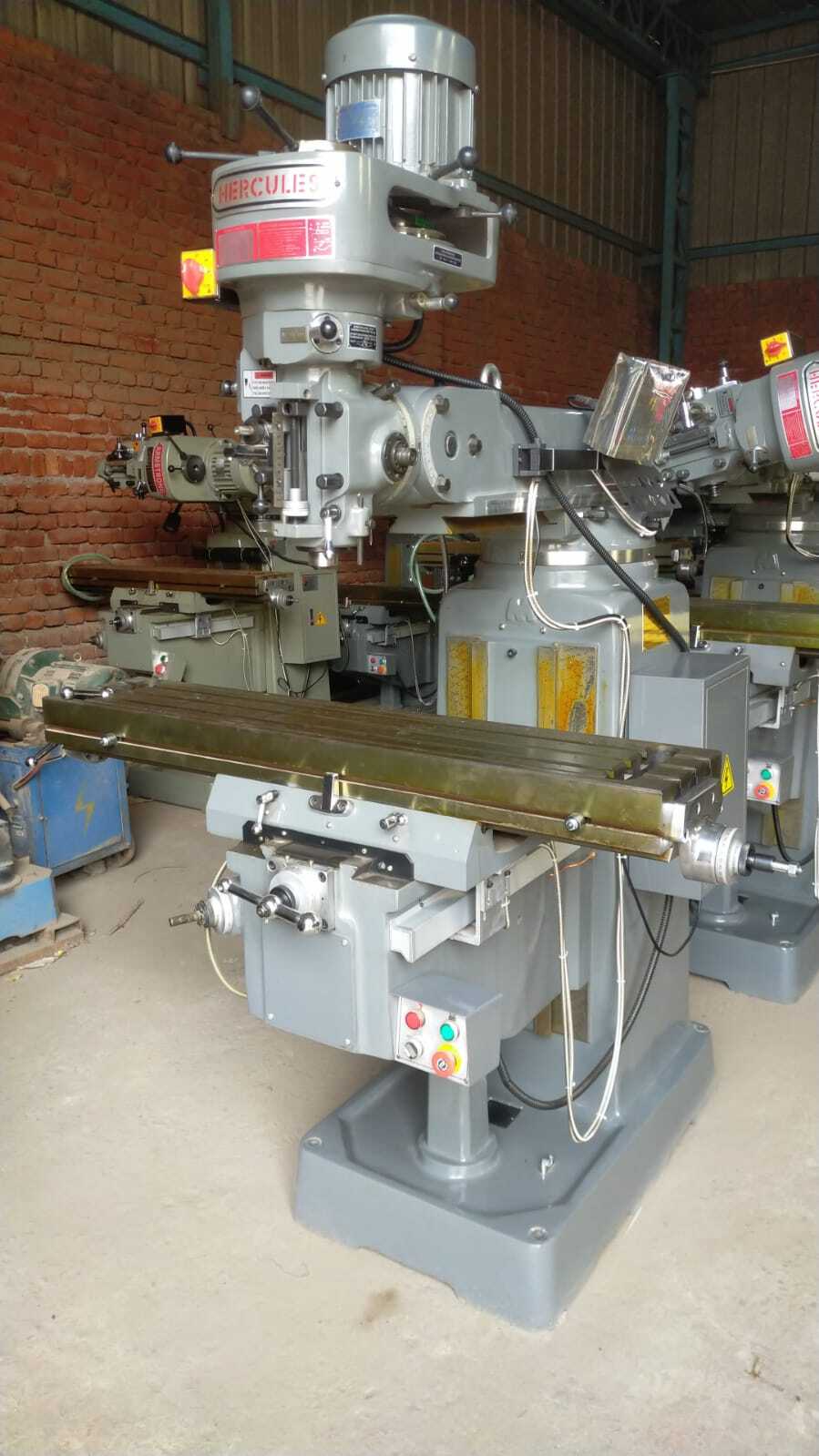 Vertical Turret Milling Machine - Metal Build, New Condition | Superior Efficiency, Low Maintenance, Manual & Mechanical Operation