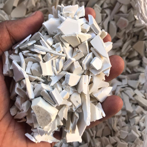 Pvc Pipe Regrind - Gray Polyvinyl Chloride Waste , Non-flammable Plastic Material Reusable For Various Industries