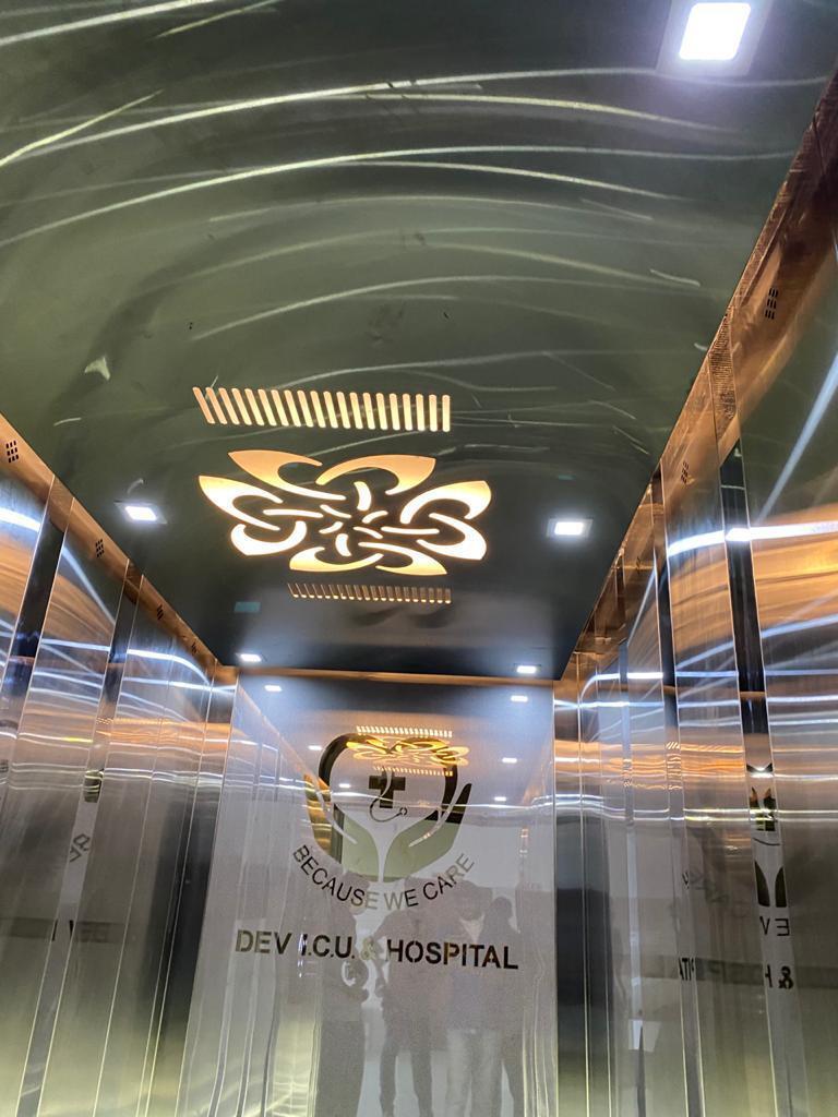 Krisha Engineering Commercial Passenger Lift - Material: Stainless Steel