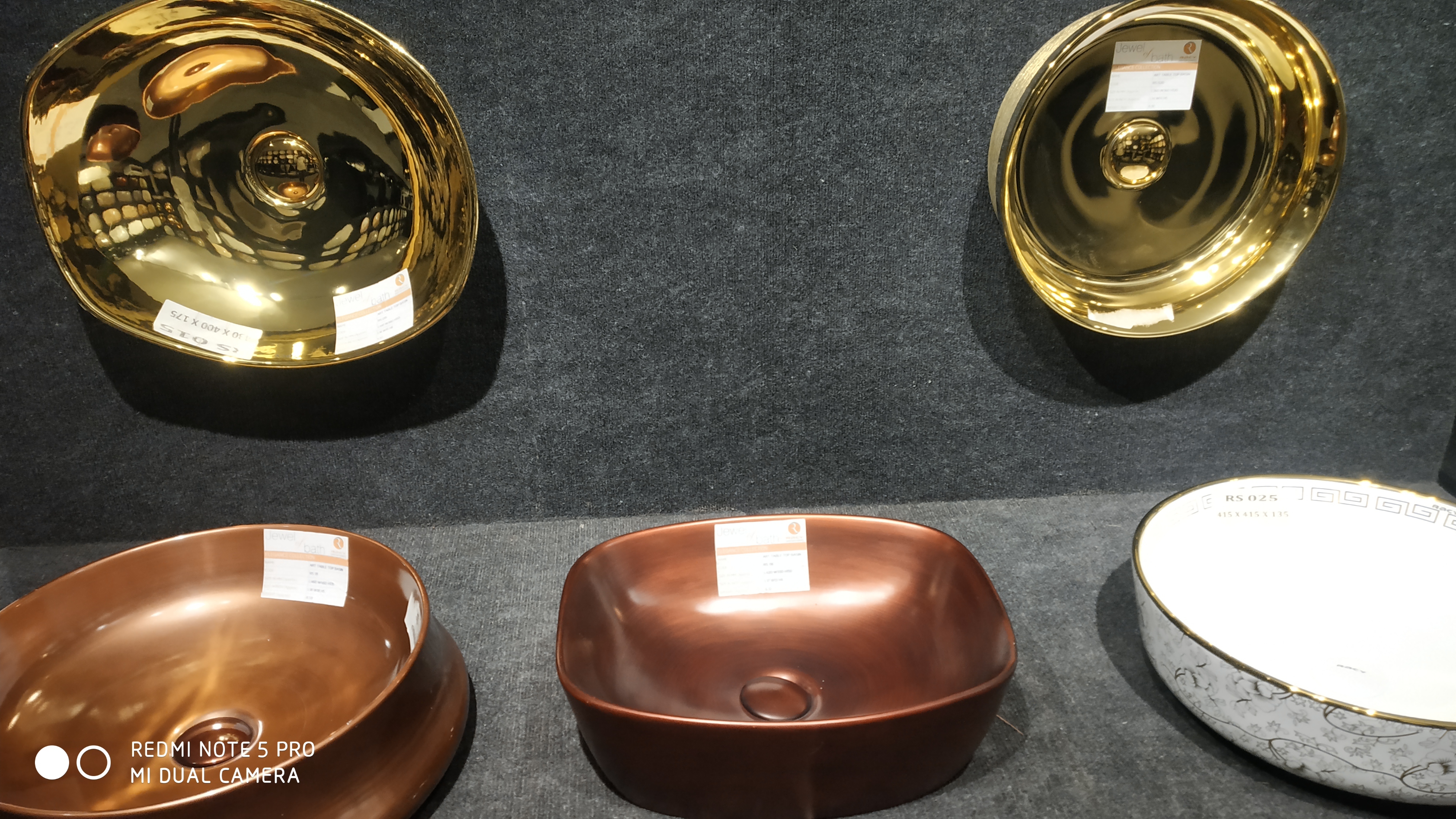Elegance Wash Basin - Ceramic, Above Counter, 10 Kg | Any Color, Smooth Surface Finishing, Elegance Art Series