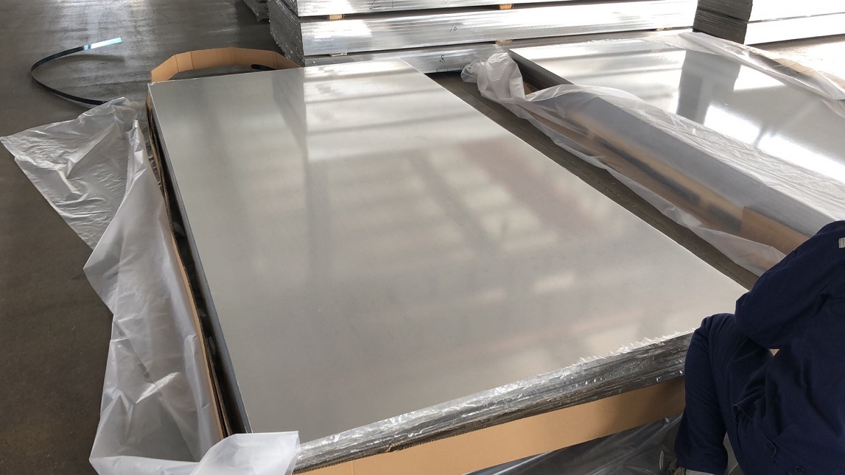 Aluminium Alloy Plates - Mill Finish, Rectangular Shape | Lightweight, Corrosion Resistant, High Thermal Conductivity, Improved Ductility