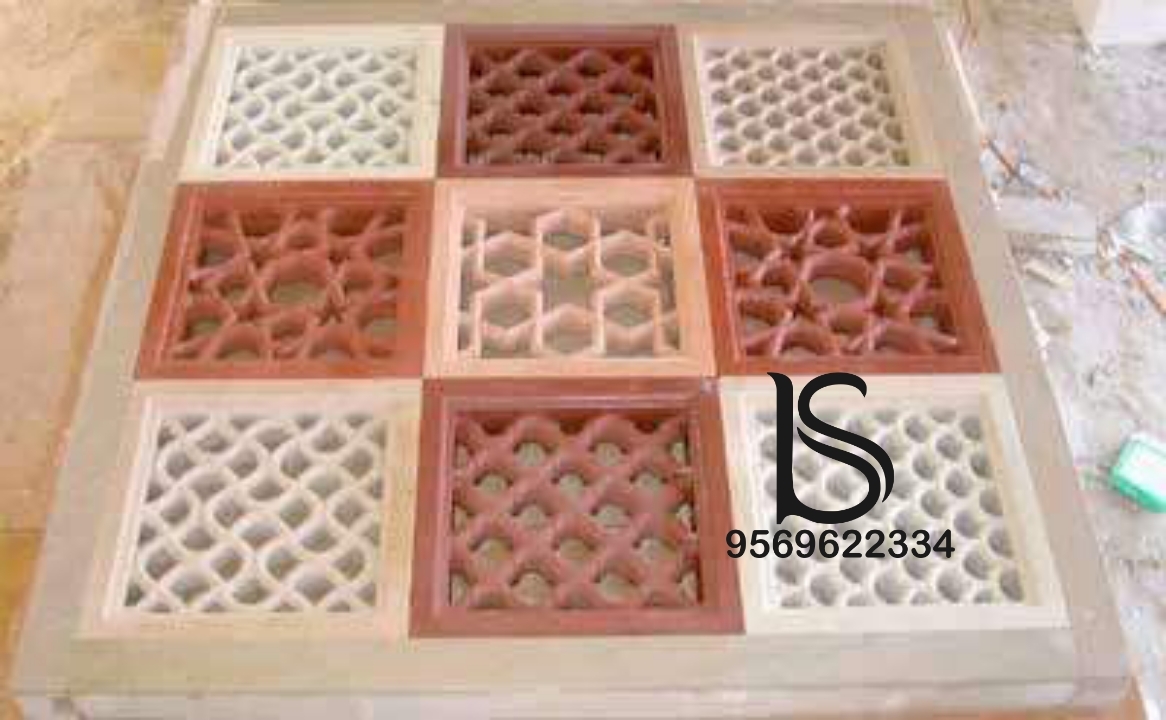 Stone Hut Jaali - Red Sandstone, 4 X 5 Feet, White And Pink Color | Antique Surface Finish, 8-15 Mm Thickness, Ideal For Hotels And Resorts