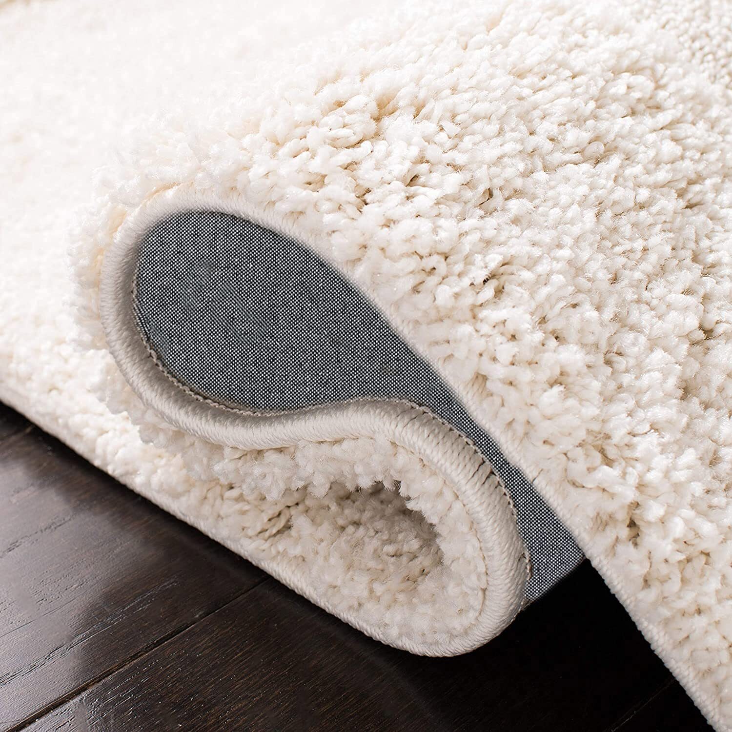 Modern 3d Shaggy Carpet - Backing Material: Jute And Cotton Mix