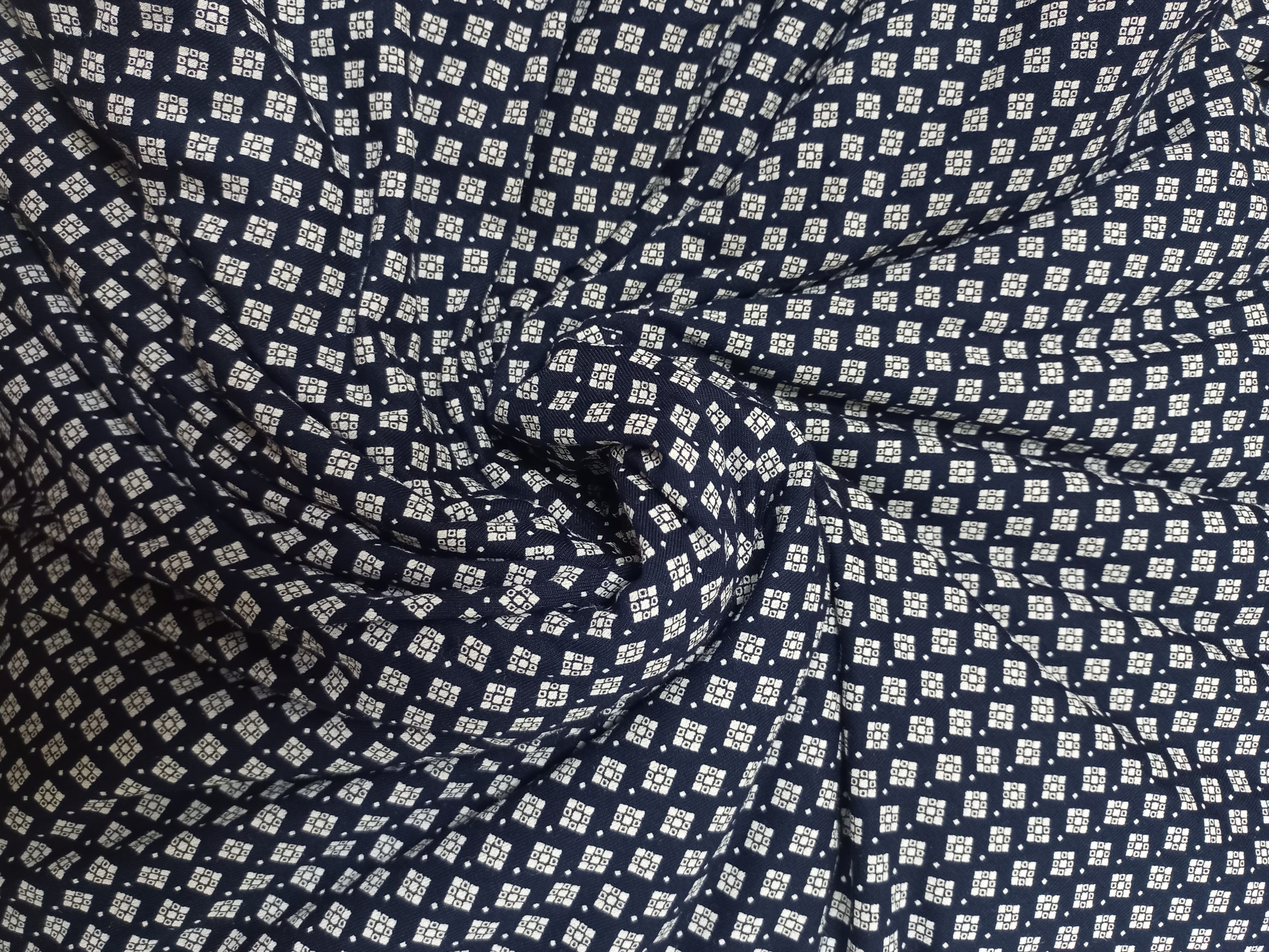 Printed Fabric - 95% Cotton 5% Elasthane Jersey 180 Gsm, Bio Polished Softness And Durability