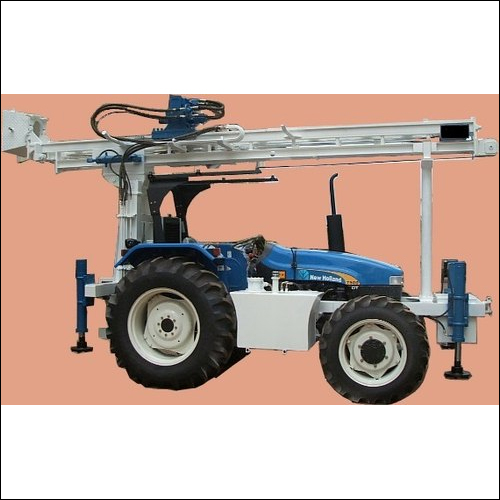 Slim Hole Drilling Rig - 100-200 Meter Drilling Depth, 150-1000 Rpm Rotary Head, 4700 Kg Pull Up Force | Semi-automatic, Hydraulic Power, 300 Liter Oil Tank Capacity, New Metal Construction