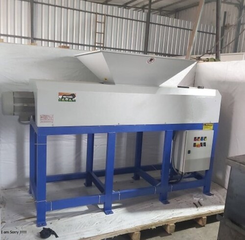 POLYTHIN SHREDDER - Heavy Duty Metal Frame, Optimized for Efficient Waste Processing, Ideal for Plastic and Municipal Waste Recycling