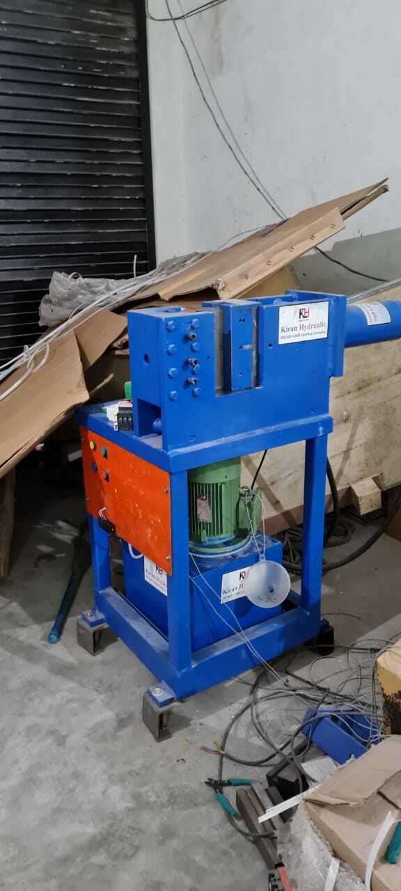 Copper Bus Bar Bending Machine - Body Material: Steel