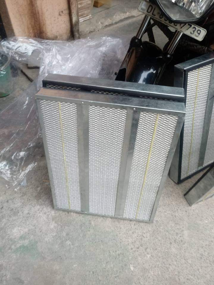 White Ahu Pre Filter In Bengaluru Karnataka