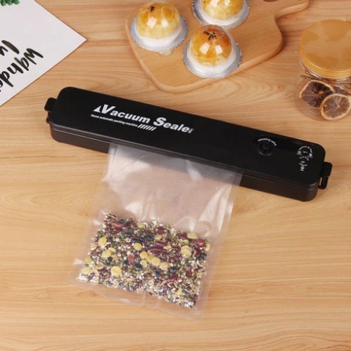 Black Vacuum Sealing Machine