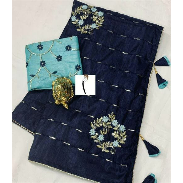 Dola Silk Saree - Lightweight, Smooth Texture, Eye-catching Print | ÐзÑÑнÑй, СÑилÑнÑй, ШикаÑнÑй Design For Casual And Regular Wear