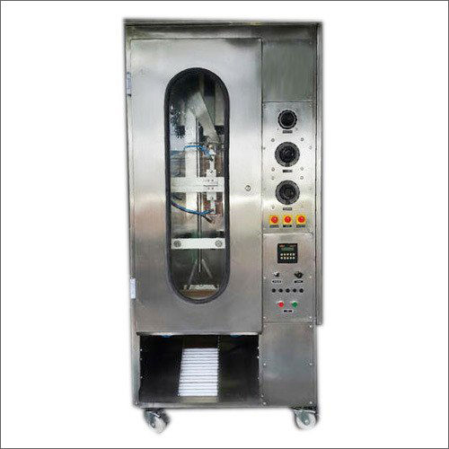 Automatic Vanaspathi Oil Pouch Packing Machine