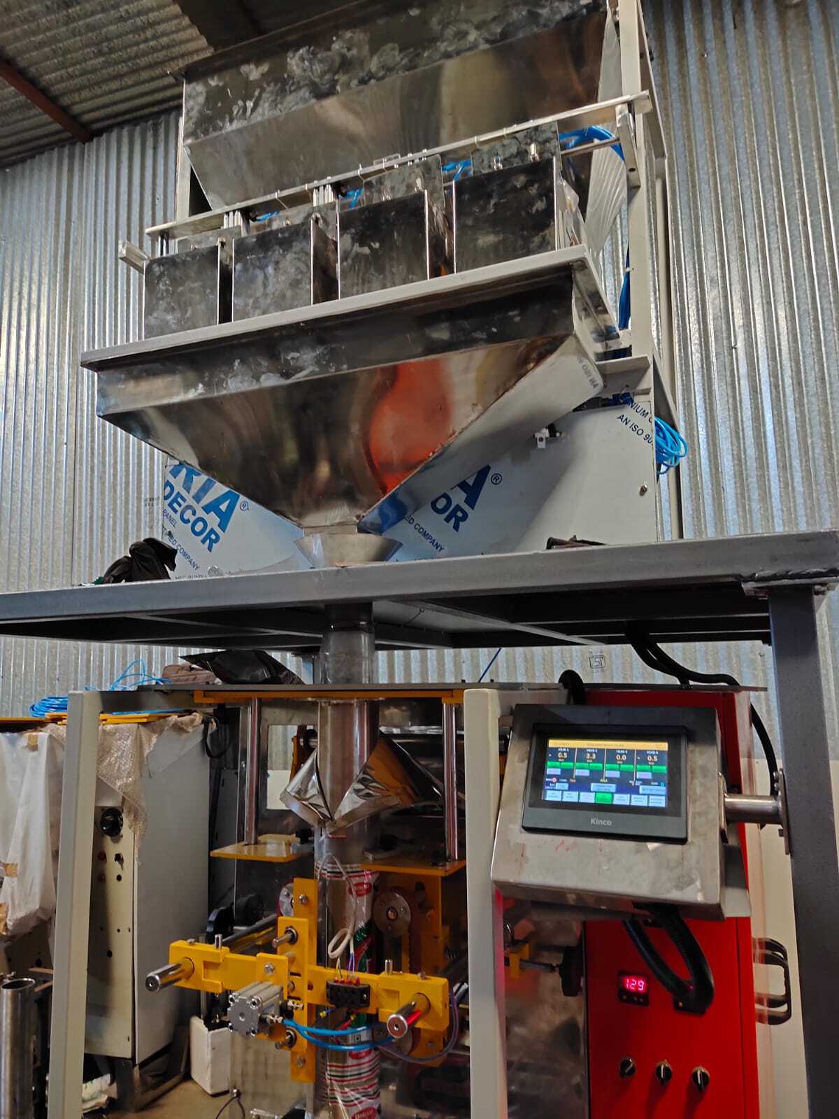 Potato Chips Manufacturing - Metal Construction, 500 Kg Weight, White Color | Semi-automatic & Automatic, Plc Control, Heavy Duty Machine