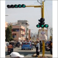 ट्रैफिक सिग्नल कैंटीलीवर पोल