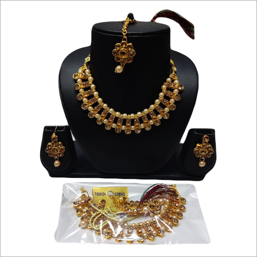  एनिवर्सरी यूनिक गोल्डन नेकलेस सेट