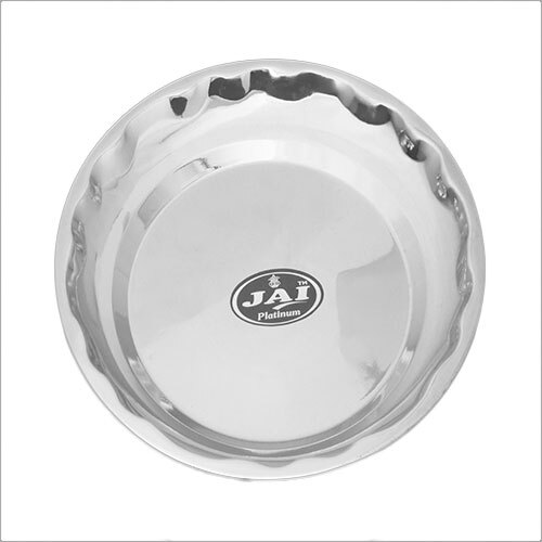 सिल्वर बॉर्डर प्लेट 2