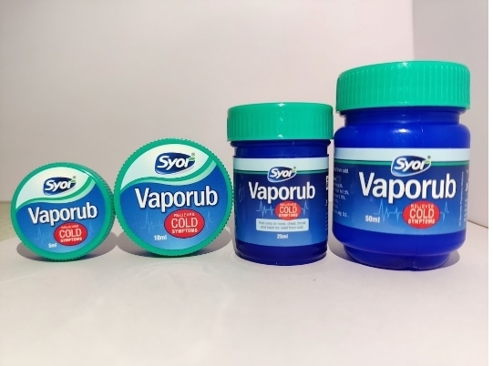 Material Color Is White Syor Vaporub 10ml