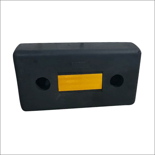Yellow-Black Rubber Speed Breaker