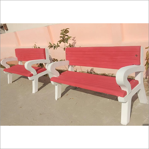 Easy To Clean Rcc Garden Bench With Arm Rest