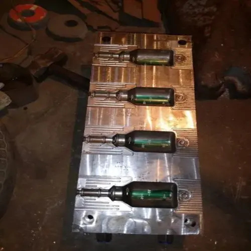 1 लीटर की बोतल का मोल्ड