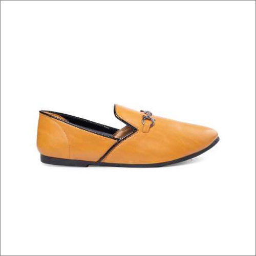 Mens Fancy Tan Mojari - Leather, Various Sizes Available, Tan Color | Breathable Design, Low Heel, Semi Round Toe Style, Ideal For Ethnic Wear