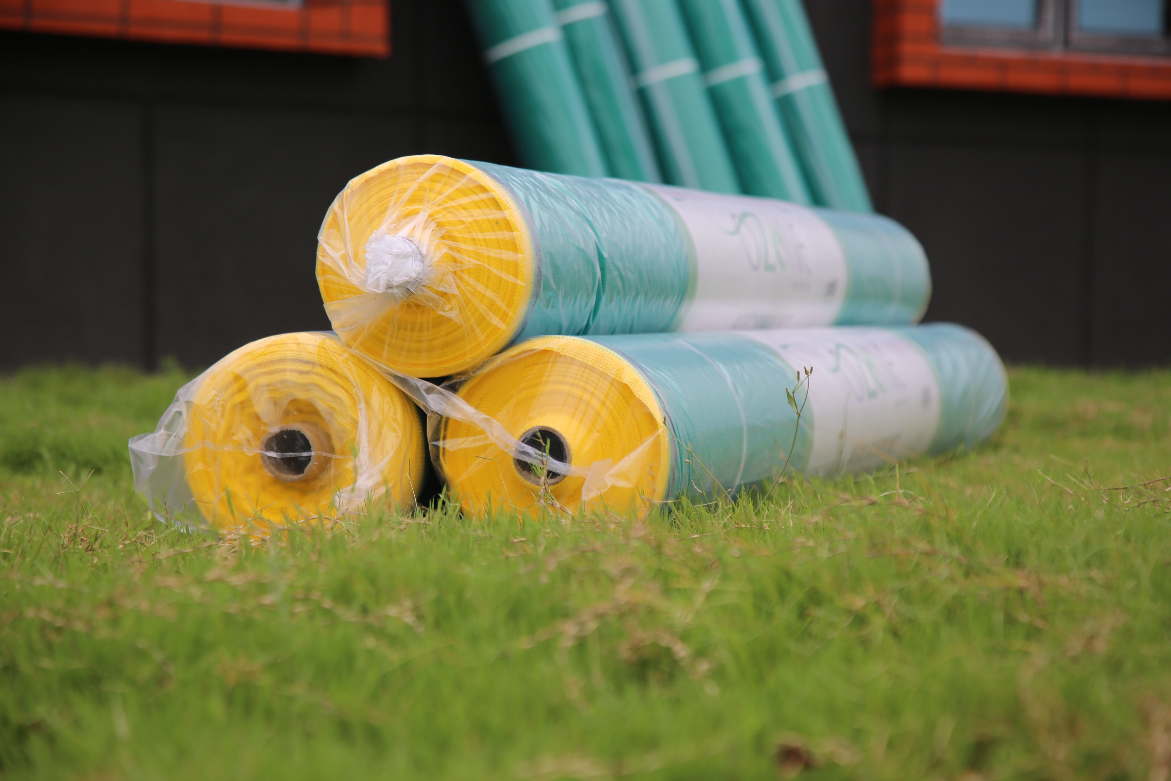 Sun Shade Net - Hdpe Material, 1.5-6m Width, 50m & 100m Lengths | Uv Coated, Custom Size & Color, Shade Density 75%-90%, 110-250 Gsm