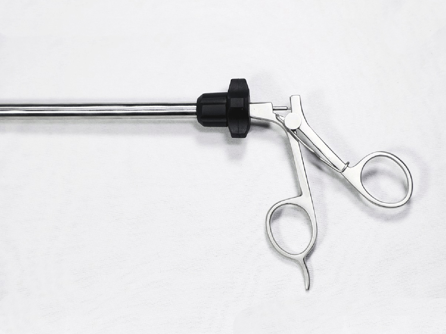Laparoscopic Spoon Forceps 10mm - Light Source: No