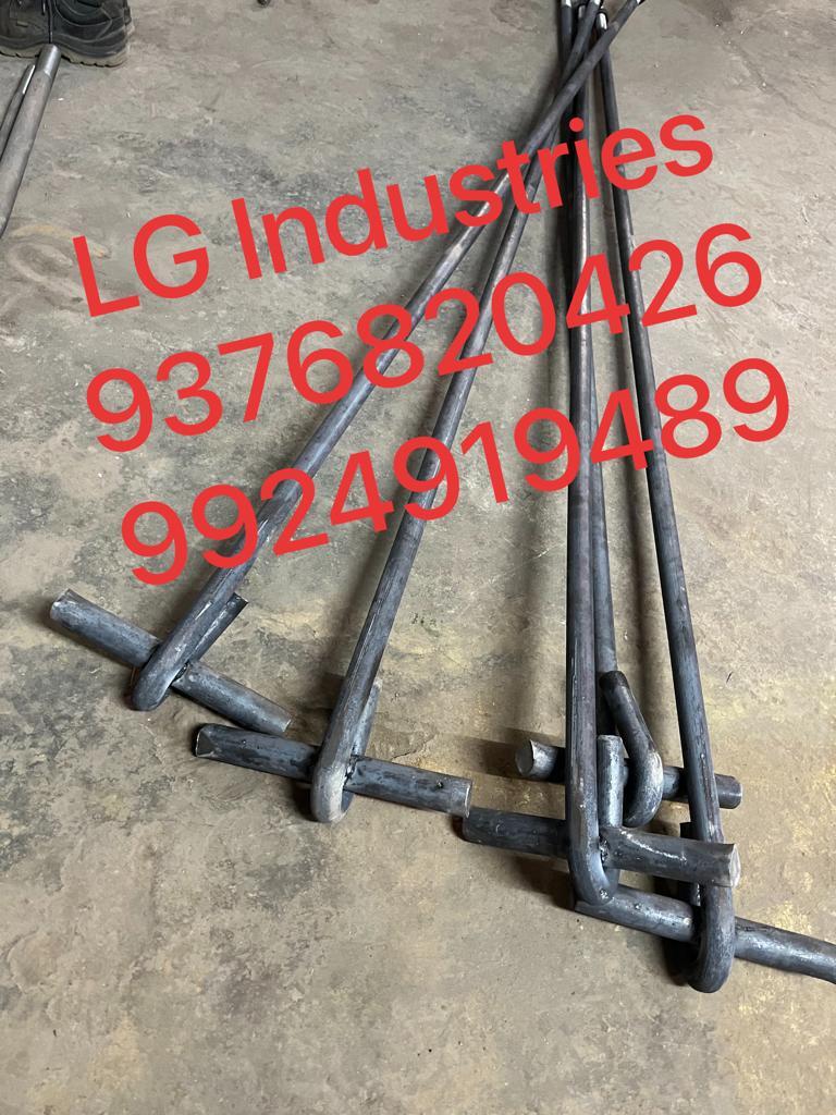 Foundation Bolts - 40mm Diameter, 3 Feet Length, Black | Ms Material, Round Head Type, Bright Surface Treatment, Grade 225, Includes Two Nuts And Washers