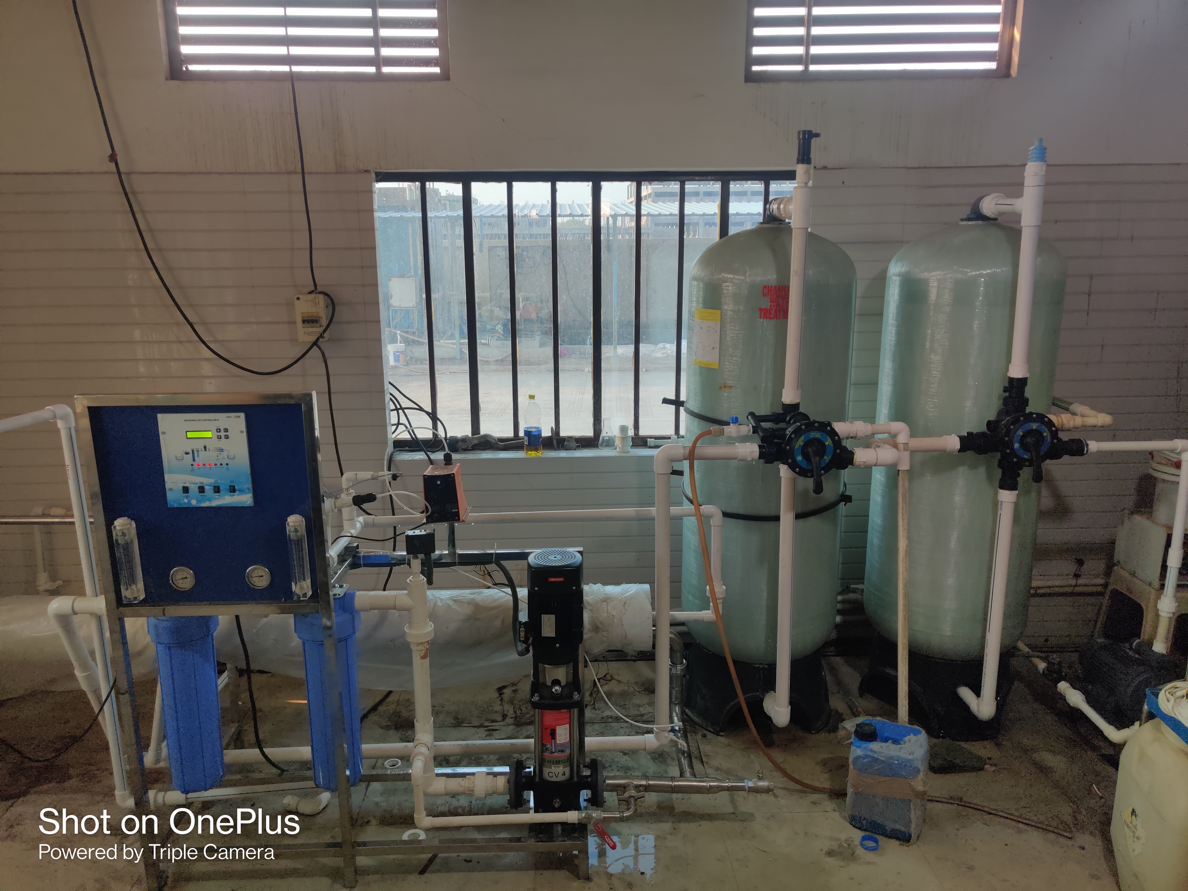 Semi Automatic 2000 Lph Frp Industrial Ro Plant