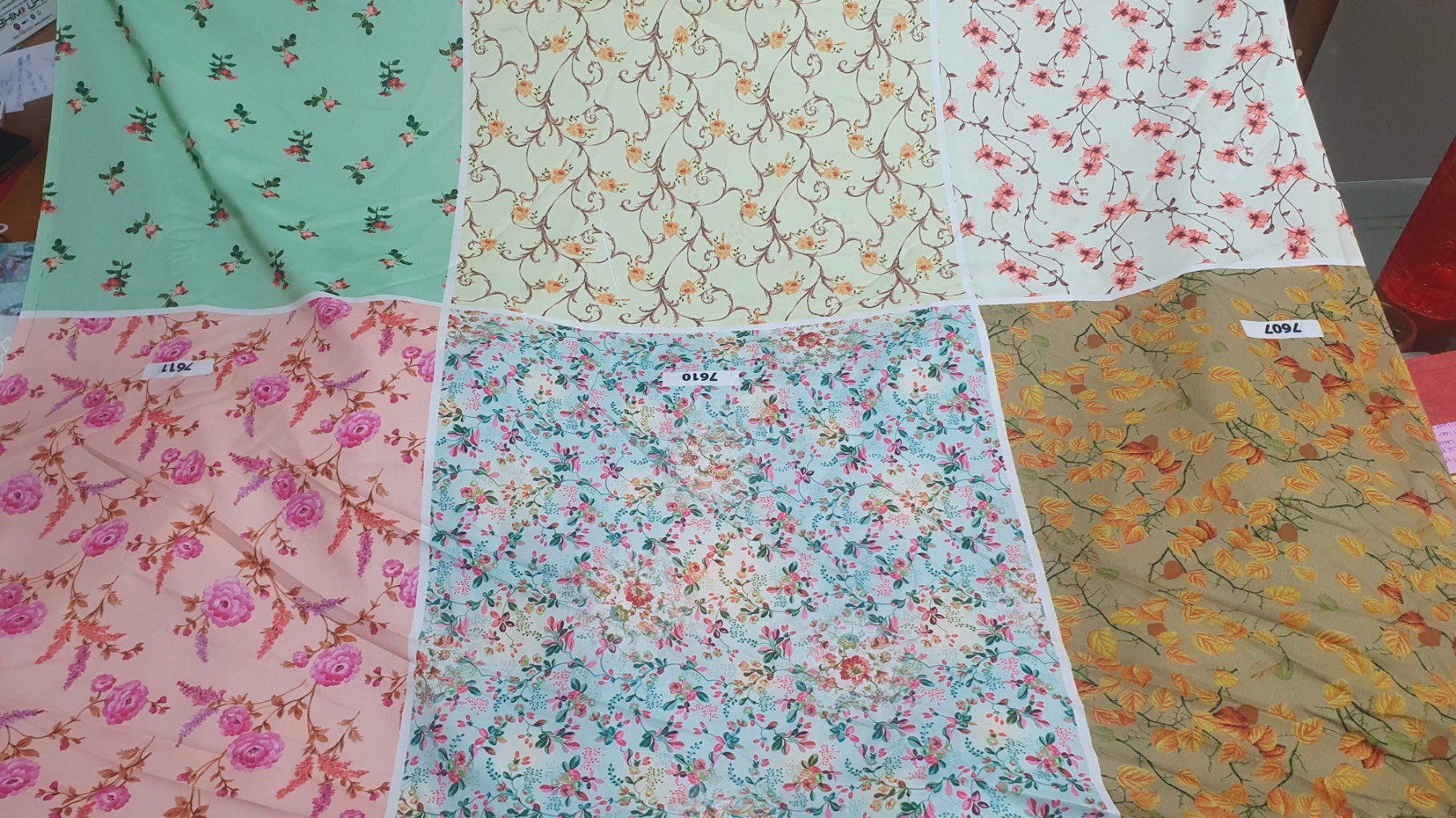 Different Colors Available Fancy Soft Muslin Fabric