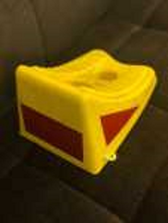 Kti Wheel Chock - Camera Size: No