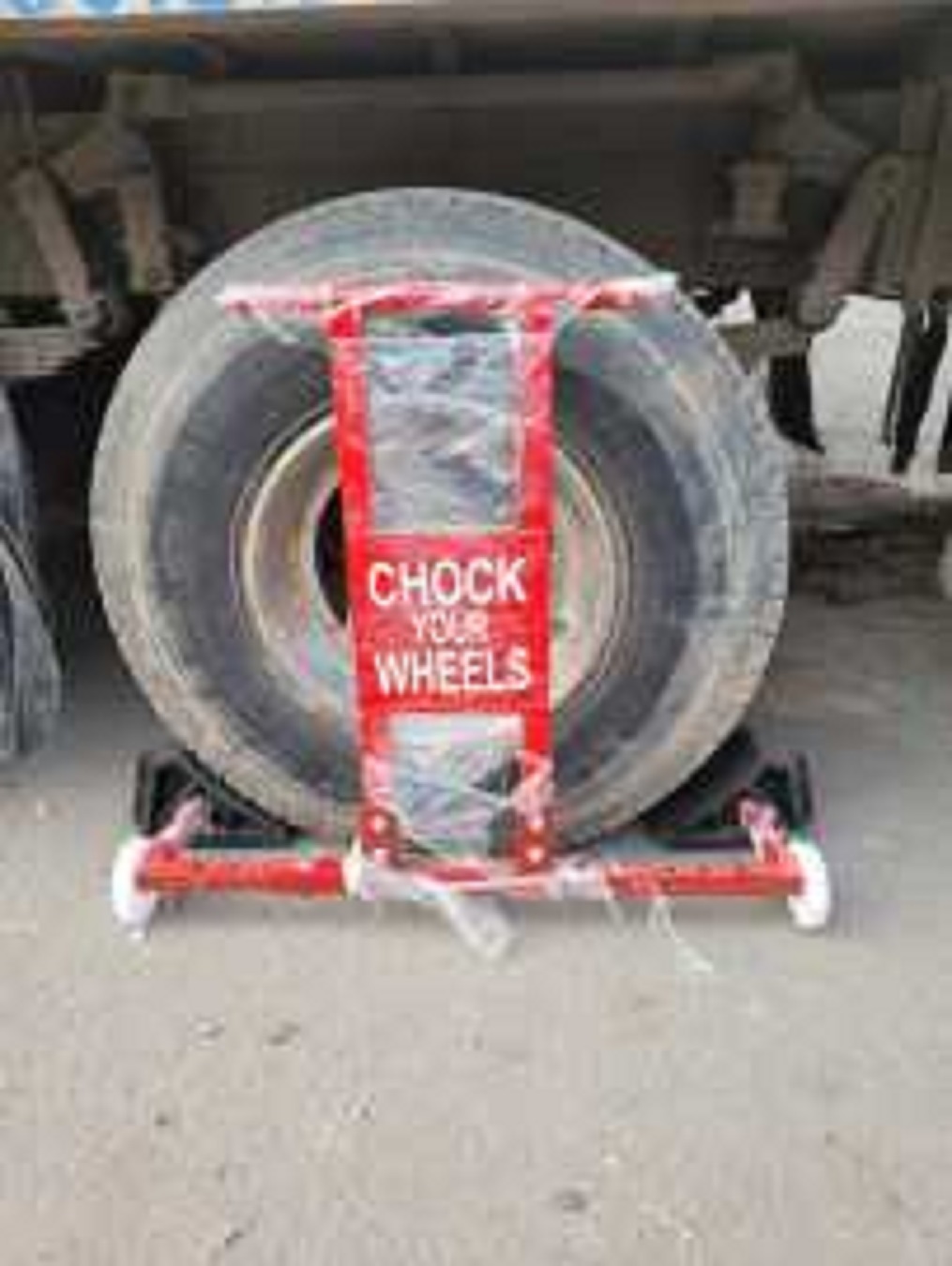 Kti Wheel Chock - Camera Size: No