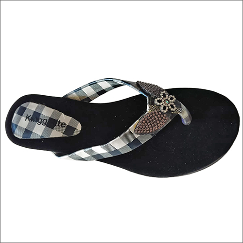 Various Colors Available Ladies Rubber Sandals