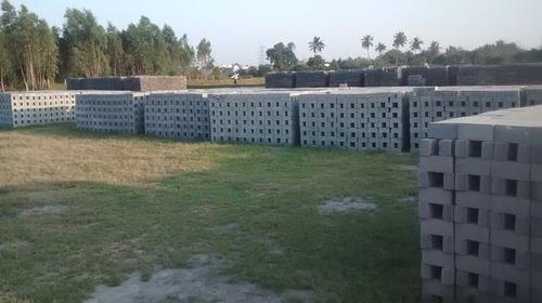 Fly Ash Bricks - 9 In. X 4 In. X 3 In., Gray, Rectangular | Material: Fly Ash, Minimum Order: 4000 Pieces, Application: Side And Partition Walls, Brand: A Garde