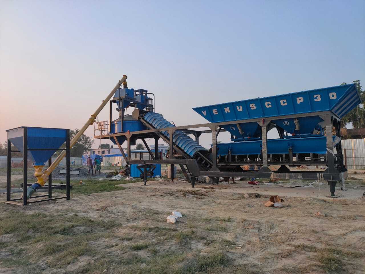 Blue Ccp Series Mobile Concrete Batching Plant