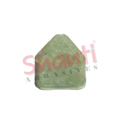 87 Triangular - Color: White/Green