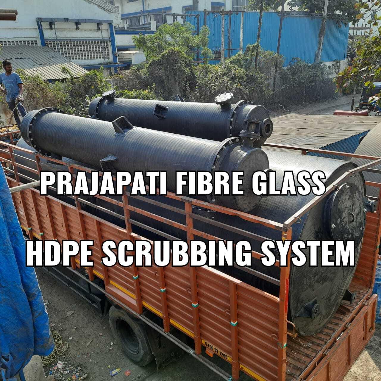 Hdpe Chemical Storage Tank - 61kl Capacity, Gray Cylindrical Design | Spiral Wound Construction For Corrosive Material Storage