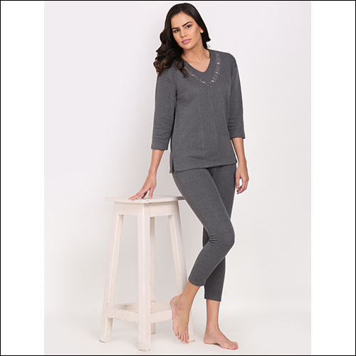 Dark Gray Touchwool 2250 Thrmocot Embriodery