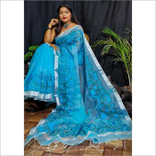 विभिन्न उपलब्ध स्काई अम्ब्रिटारी पारसी वर्क कॉटन साड़ी