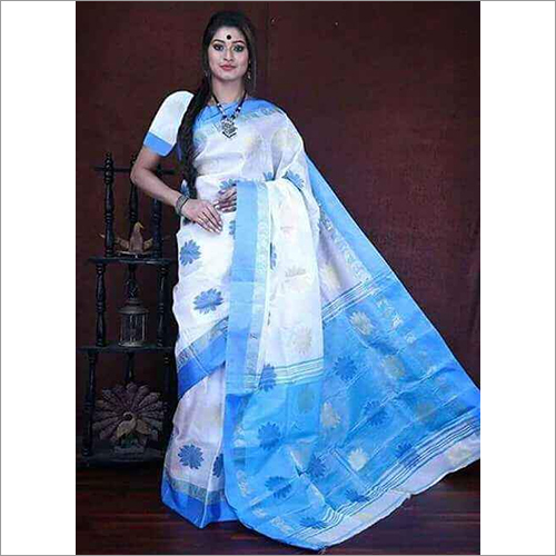विभिन्न उपलब्ध ब्लू कॉटन साड़ी