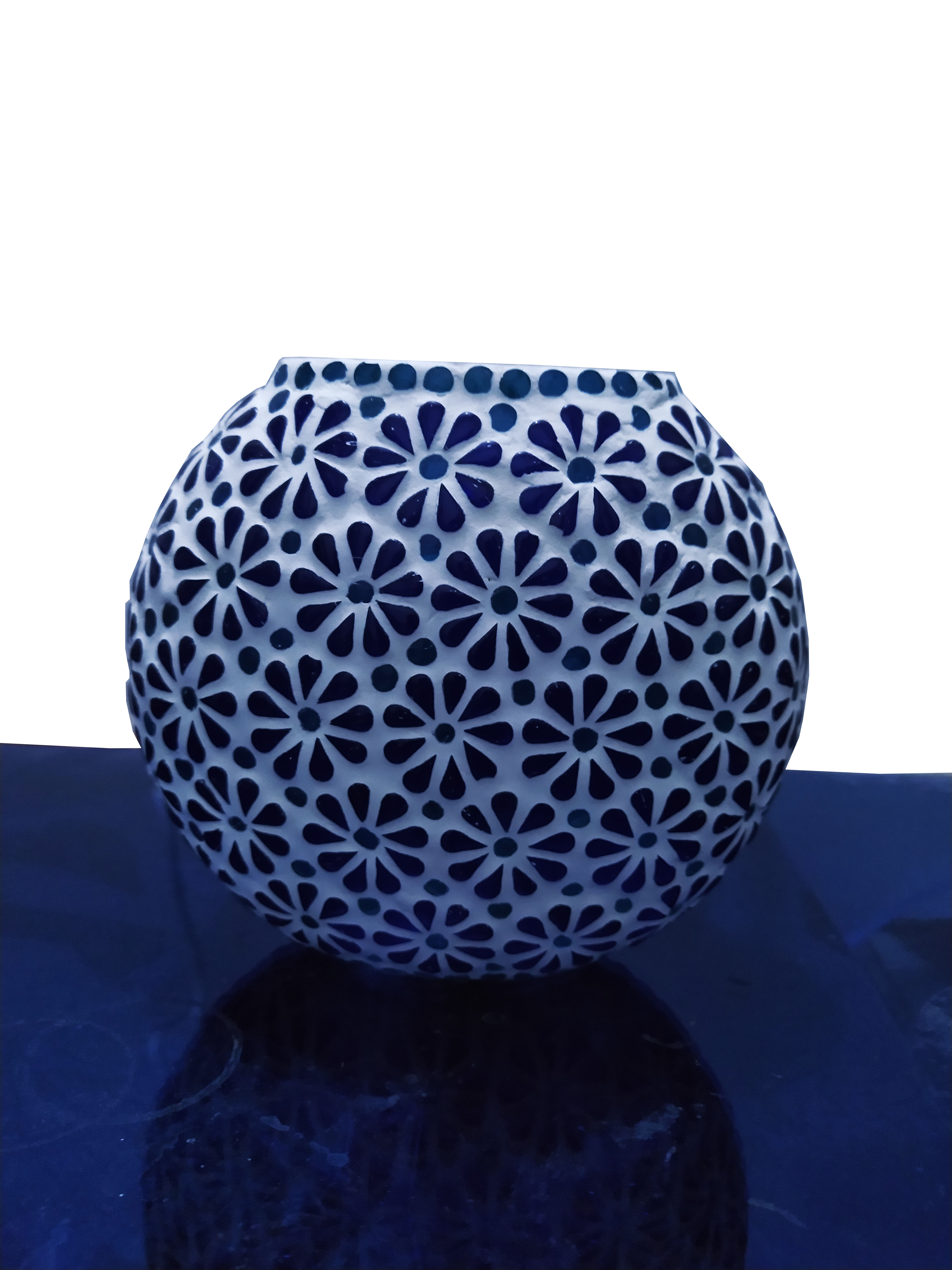 Handicraft Glass Purse Oval Shape Mosaic Table Lamp - Glass, 12 X 12 X 17 Cm, 220 V Electric Source | Antique Style, Custom Designs, Modern Illumination