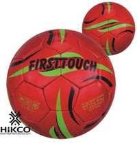 रेड ट्रेनिंग सॉकर बॉल