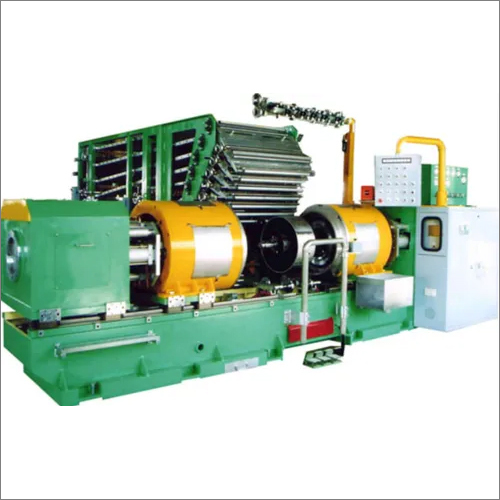 Mild Steel Tyre Building Machine - Bead Size 14-24 Inch, 2-5 Hp Electric Motor | Semi-automatic Functionality, Steel Alloy Material