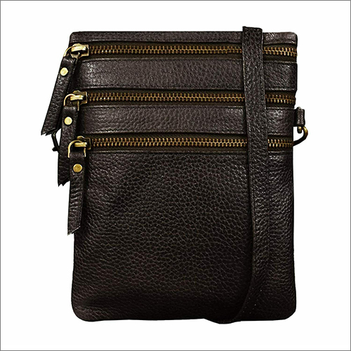 Black Leather Shoulder Bag Design: Attractive Design