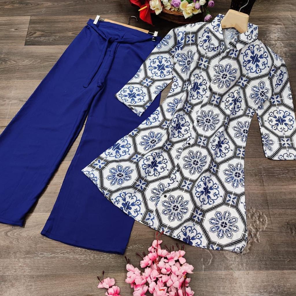 Western Material - Cotton Flex, Size: M, L, Xl, Xxl | Features: Washable, Casual Style For Ladies, Minimum Order: 200 Pieces