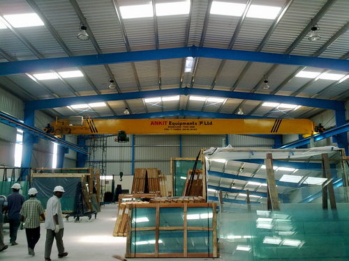 उच्च क्षमता के क्रेन