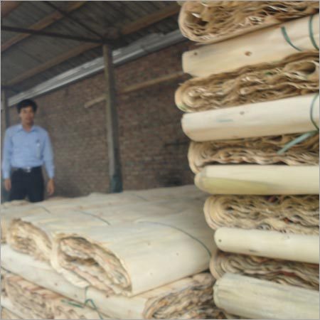 व्यावसायिक फेस वेनियर