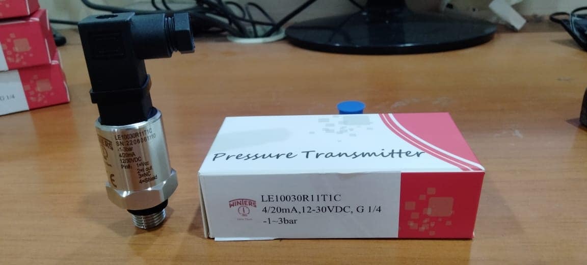 Winters Pressure Transmitter Range 0-1 Bar Abs Accuracy: +-0.5%