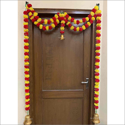स्फिंक्स आर्टिफिशियल मैरीगोल्ड फ्लफी फ्लावर गारलैंड्स डोर टोरन सेट डोर हैंगिंग पीला और लाल साइज़: 100x152 Cms