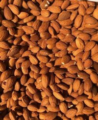 मीठा ऑर्गेनिक कैलिफोर्निया बादाम कच्चा / बेक्ड उपलब्ध अमेरिका में तैयार