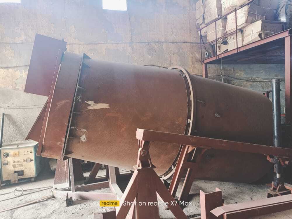 Tilting Rotary Furnaces Capacity: 1 Ton Ton/day